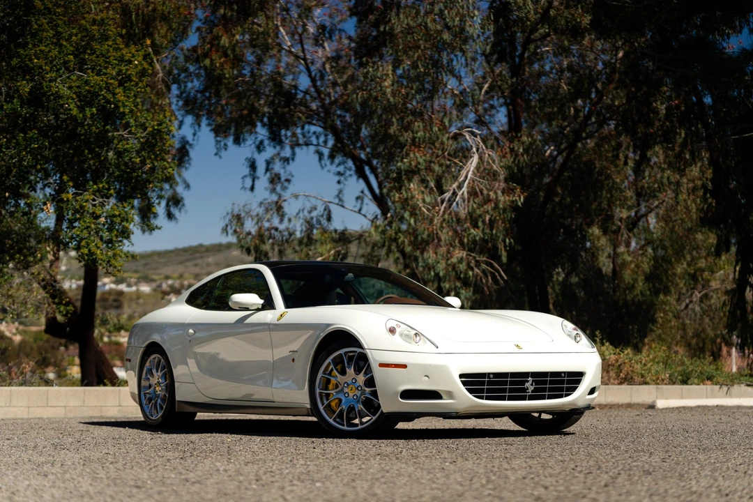 2010 Ferrari 612 - Image 4 of 31