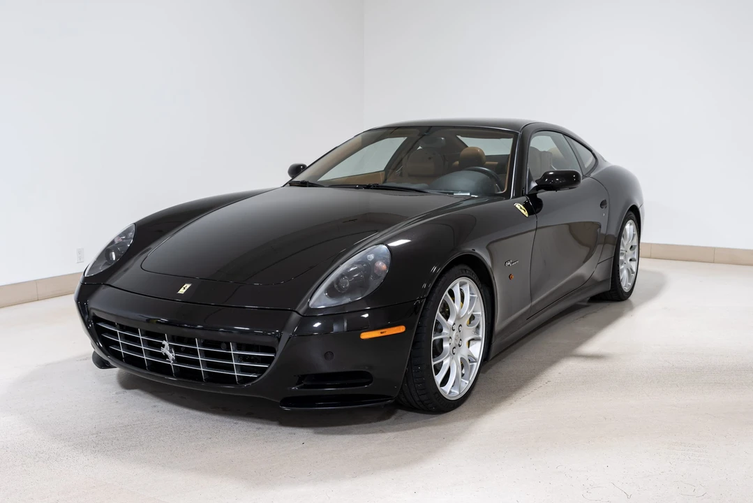 2010 Ferrari 612 - Image 2 of 31