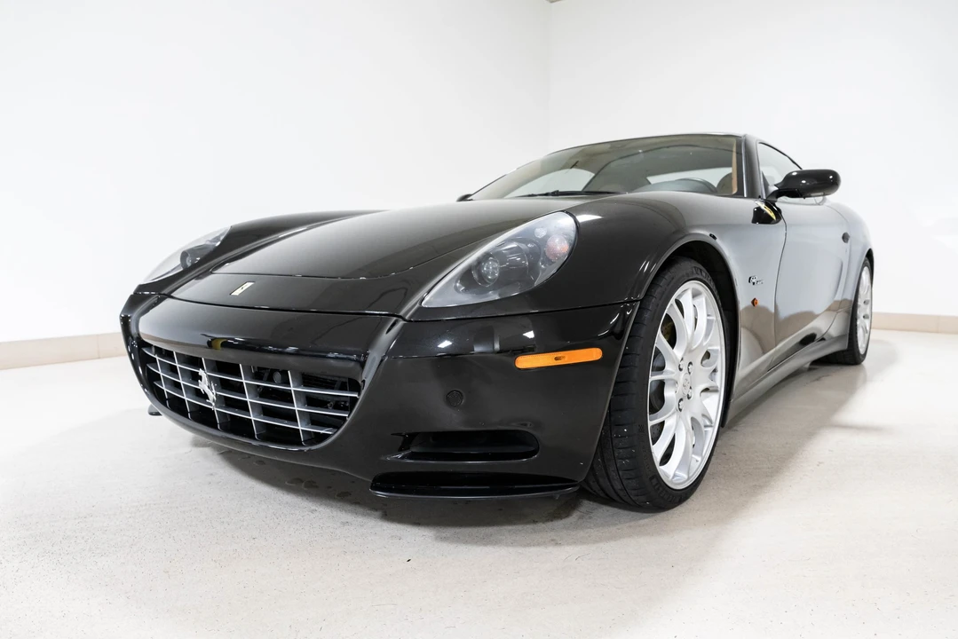2010 Ferrari 612 - Image 3 of 31