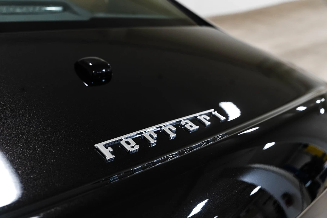 2010 Ferrari 612 - Image 17 of 31