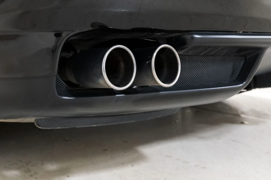2010 Ferrari 612 - Image 16 of 31