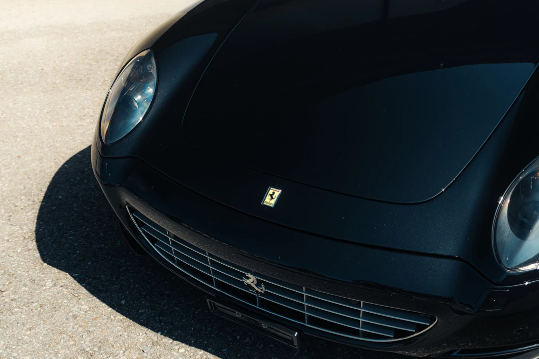2010 Ferrari 612 - Image 17 of 31