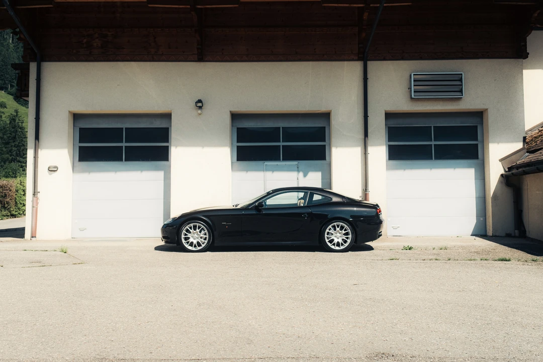 2010 Ferrari 612 - Image 5 of 31