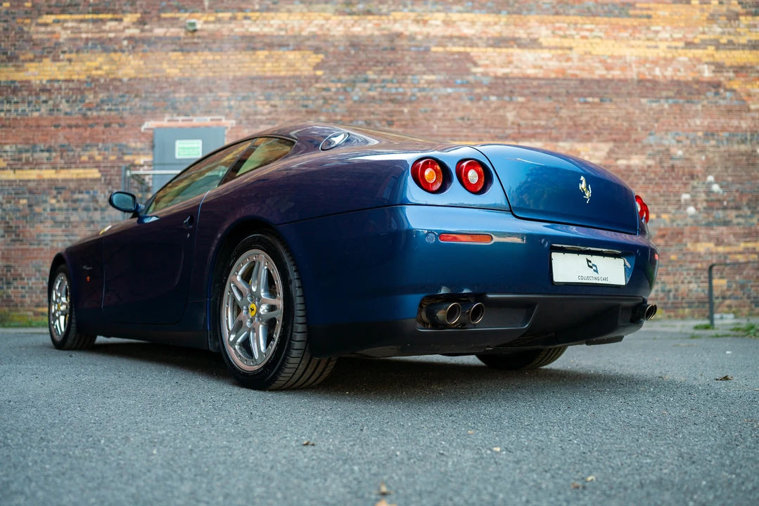 2010 Ferrari 612 - Image 15 of 31
