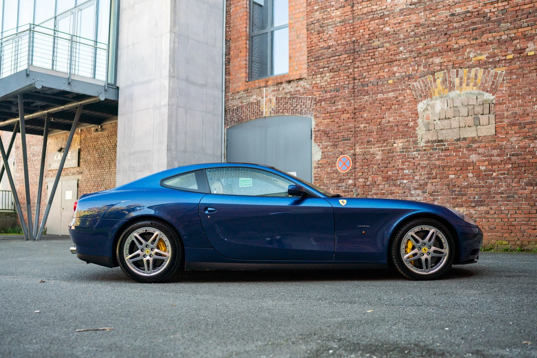 2010 Ferrari 612 - Image 13 of 31