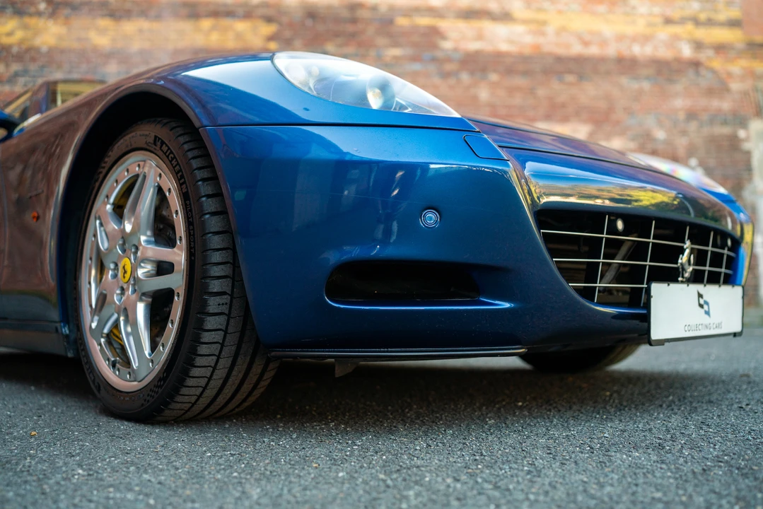 2010 Ferrari 612 - Image 17 of 31