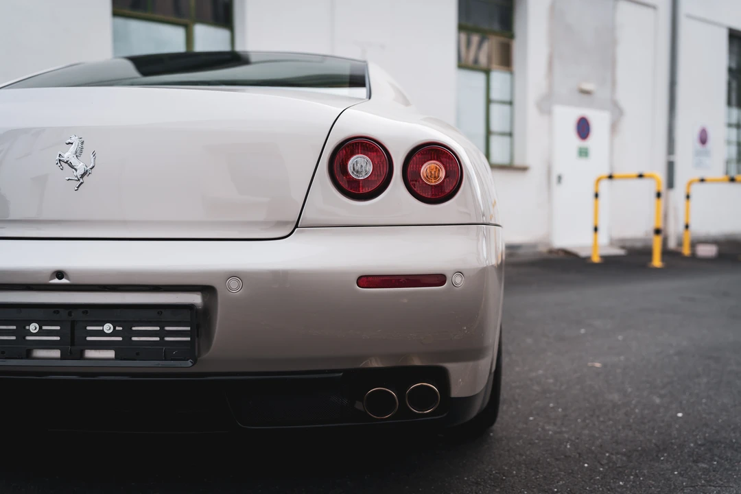 2010 Ferrari 612 - Image 21 of 31