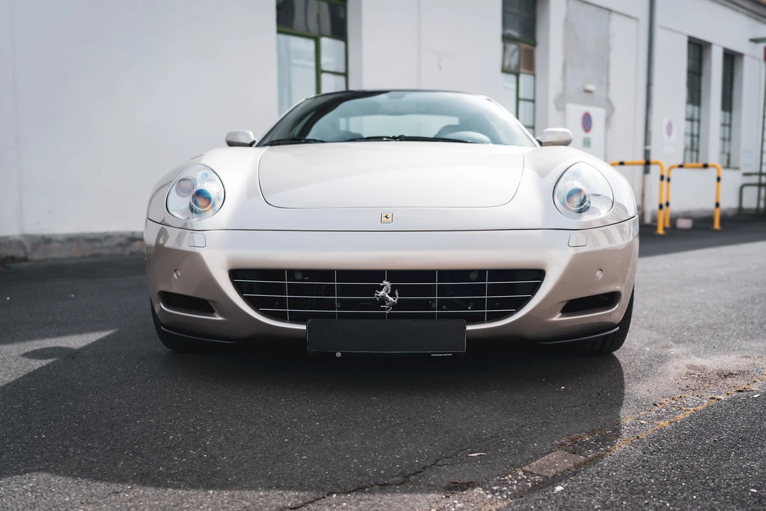 2010 Ferrari 612 - Image 9 of 31