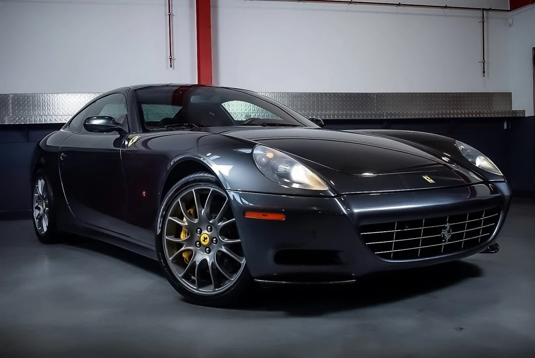2010 Ferrari 612 - Image 14 of 30