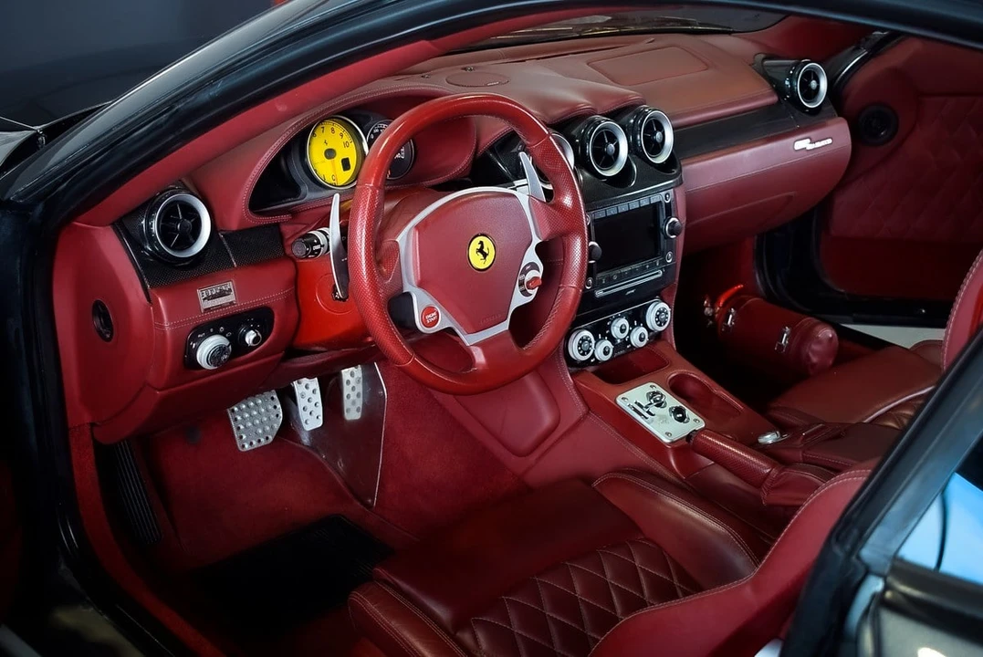 2010 Ferrari 612 - Image 27 of 30