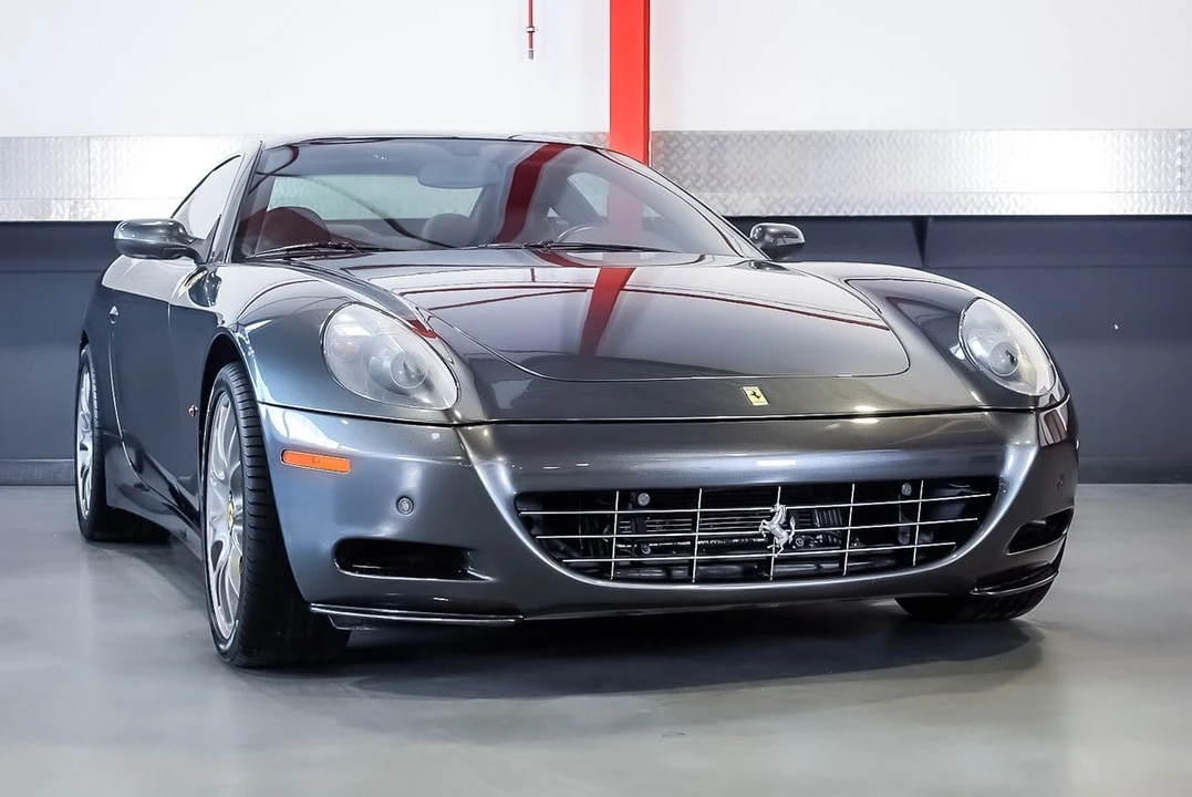 2010 Ferrari 612 - Image 2 of 30