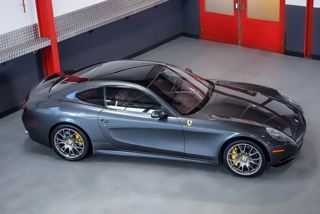2010 Ferrari 612 - Image 6 of 30