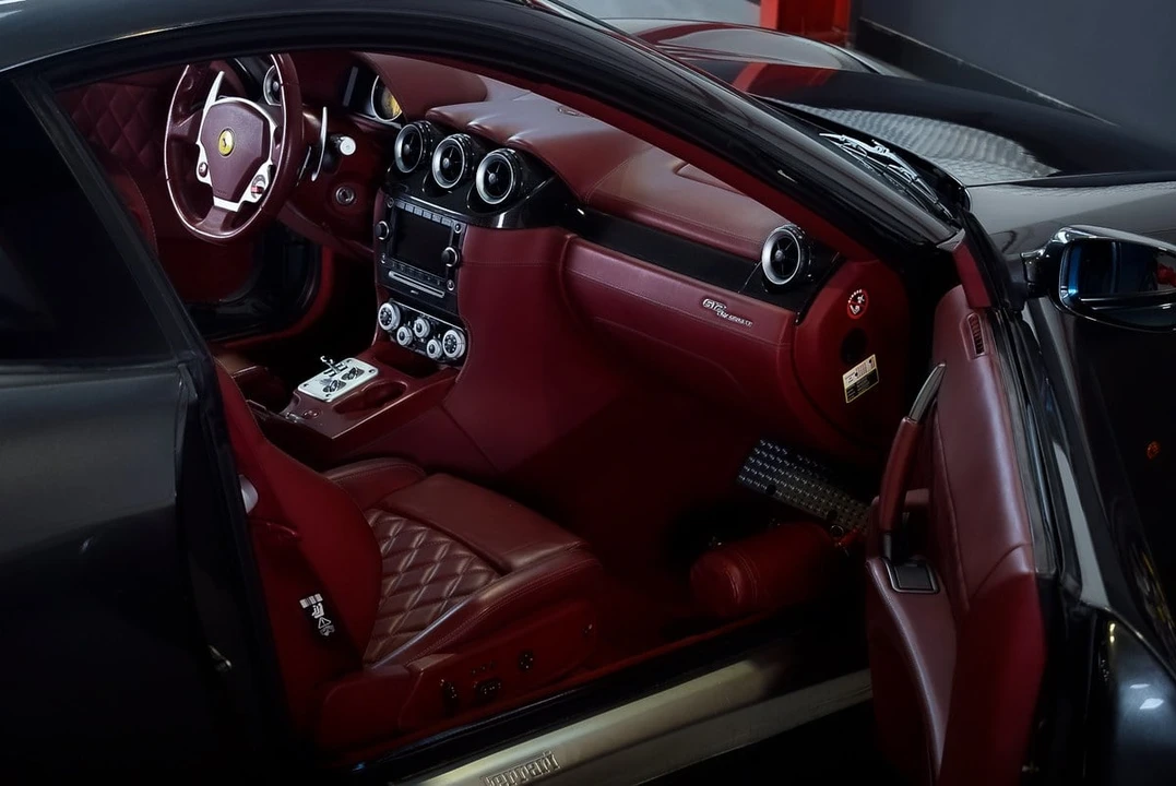 2010 Ferrari 612 - Image 30 of 30