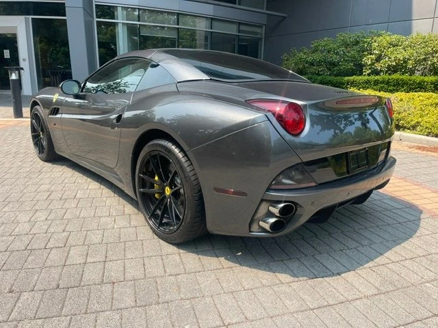2010 Ferrari California - Image 3 of 20