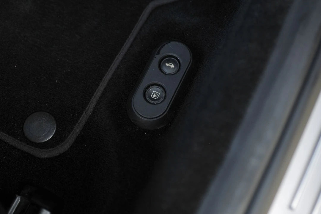 2010 Ferrari California - Image 20 of 30