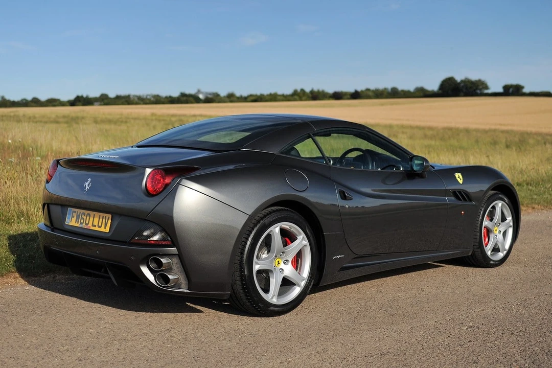 2010 Ferrari California - Image 10 of 30