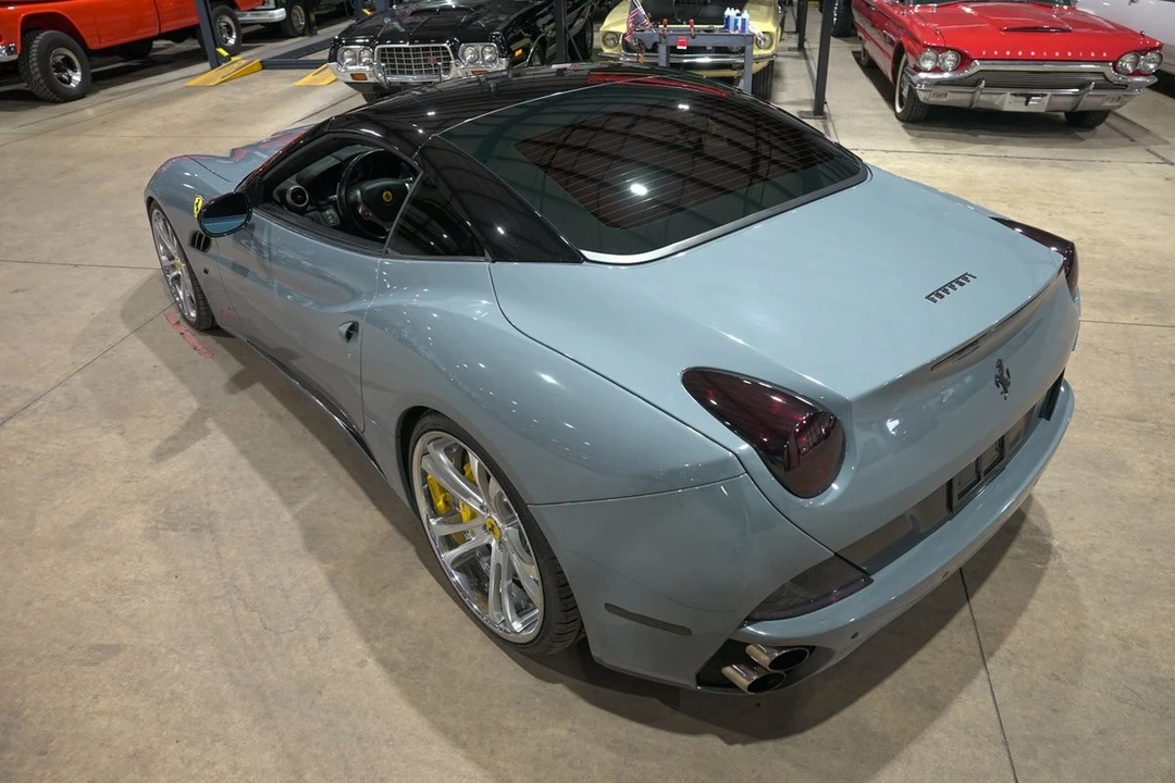 2010 Ferrari California - Image 28 of 31