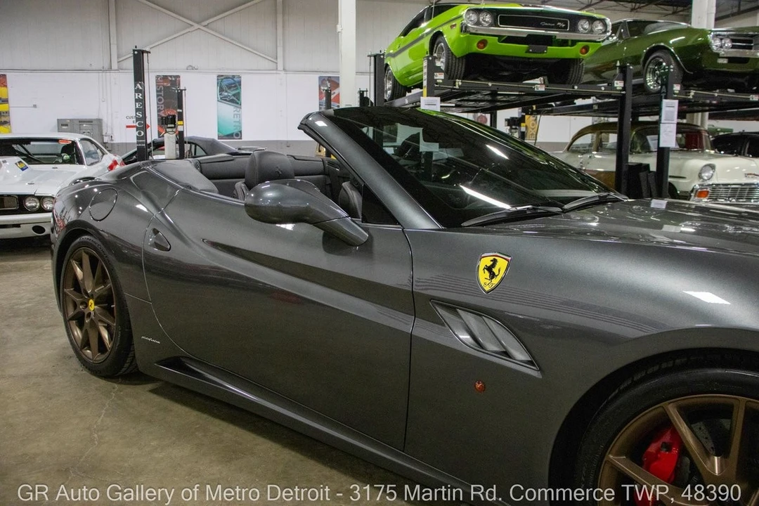 2010 Ferrari California - Image 25 of 31