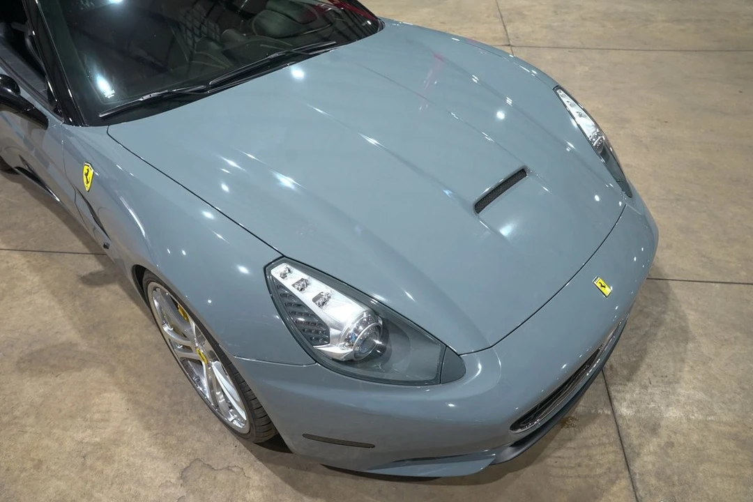 2010 Ferrari California - Image 30 of 31