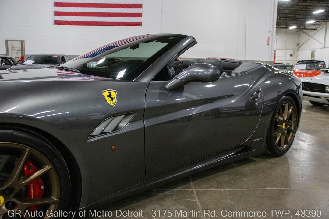 2010 Ferrari California - Image 22 of 31