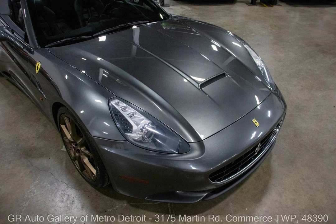 2010 Ferrari California - Image 14 of 31