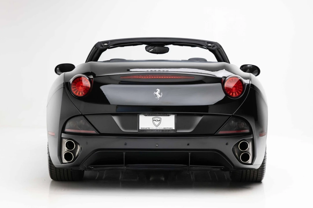 2010 Ferrari California - Image 25 of 31