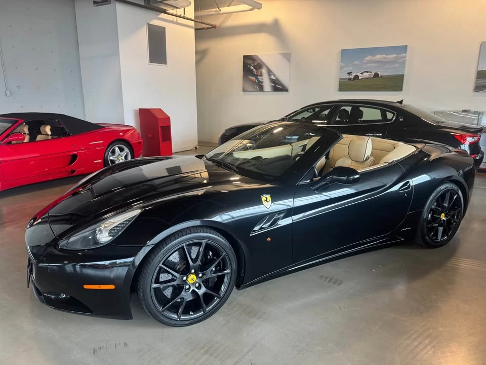 2010 Ferrari California - Image 8 of 10