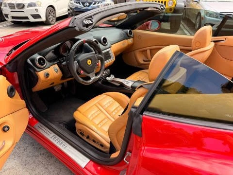 2010 Ferrari California - Image 15 of 20