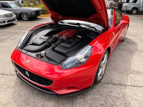 2010 Ferrari California - Image 8 of 20
