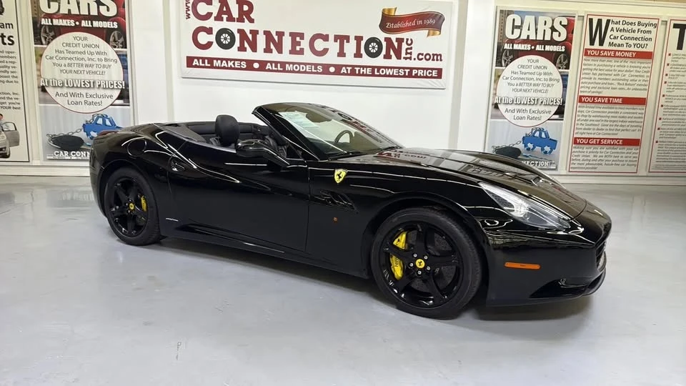 2010 Ferrari California - Image 12 of 20