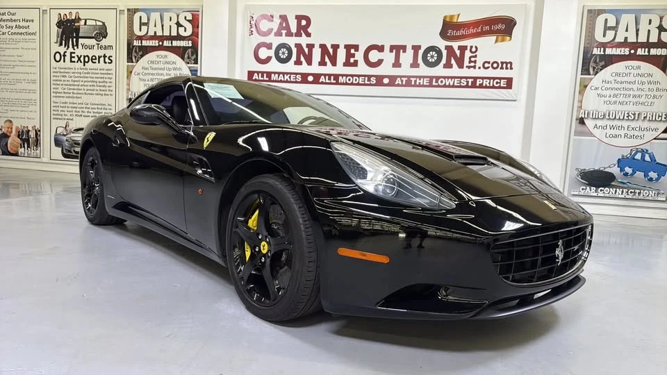 2010 Ferrari California - Image 11 of 20