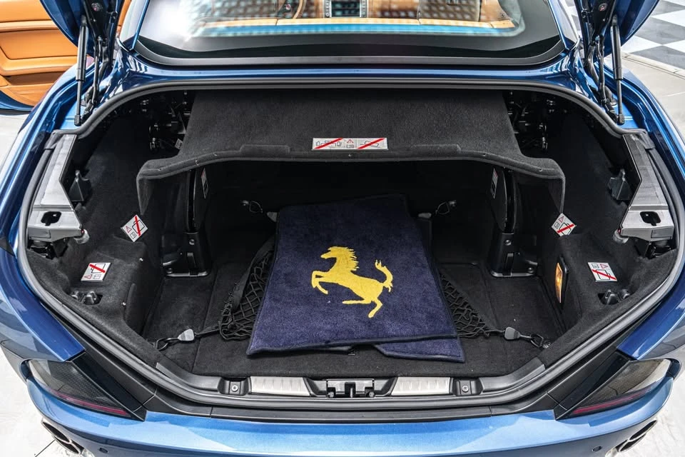 2010 Ferrari - Image 15 of 15