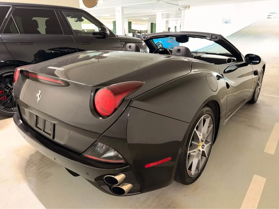 2010 Ferrari California - Image 5 of 12