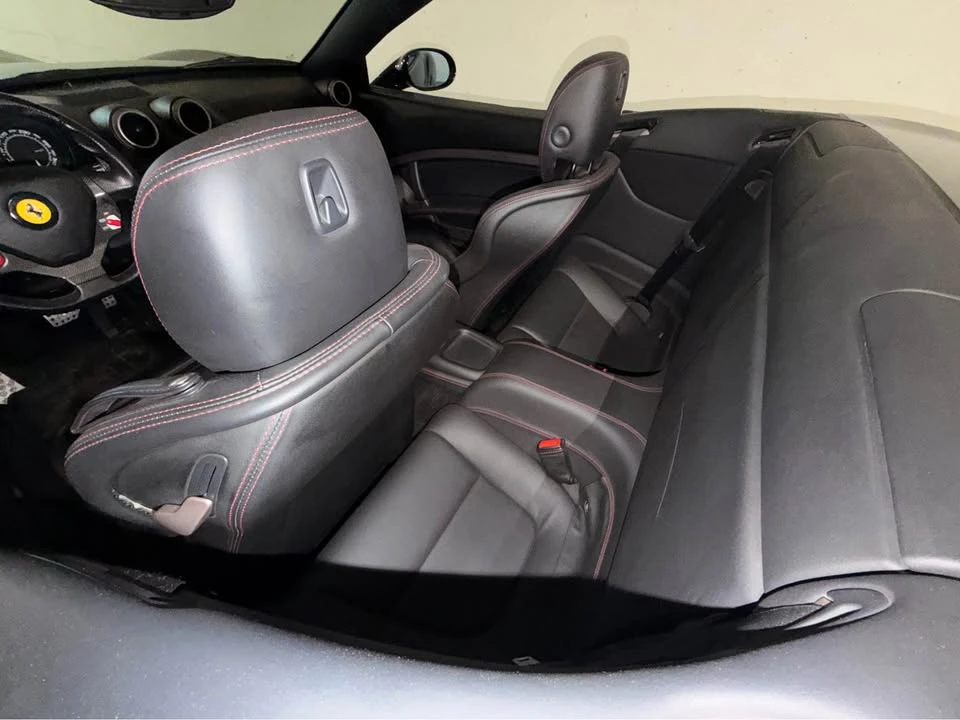 2010 Ferrari California - Image 12 of 12