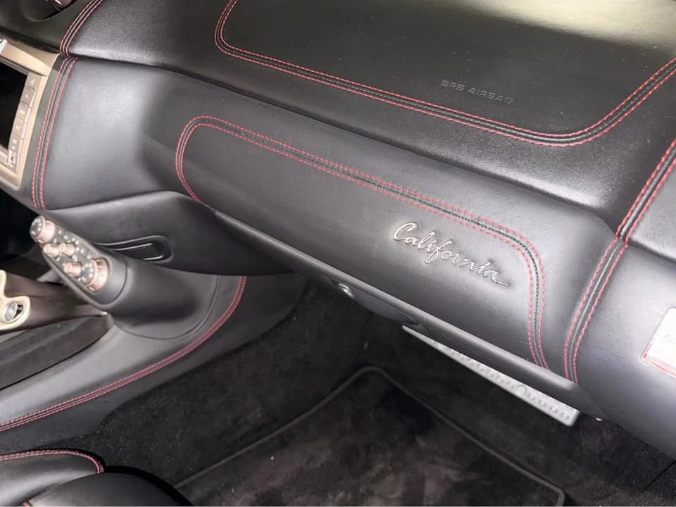 2010 Ferrari California - Image 11 of 12