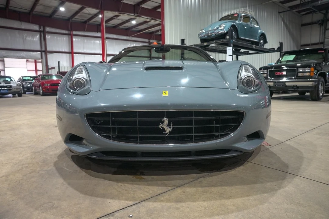 2010 Ferrari California - Image 13 of 21