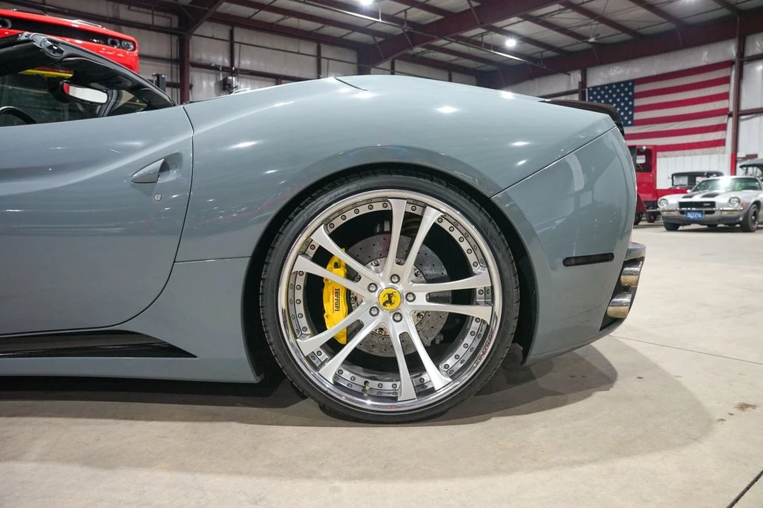2010 Ferrari California - Image 5 of 21