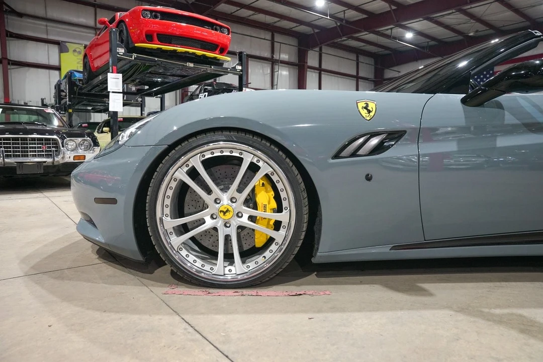 2010 Ferrari California - Image 3 of 21