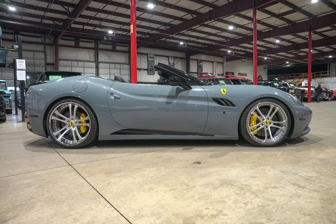 2010 Ferrari California - Image 10 of 21