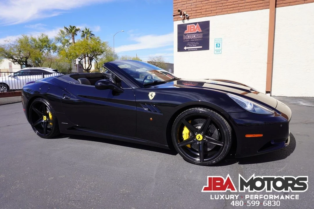 2010 Ferrari California - Image 2 of 12