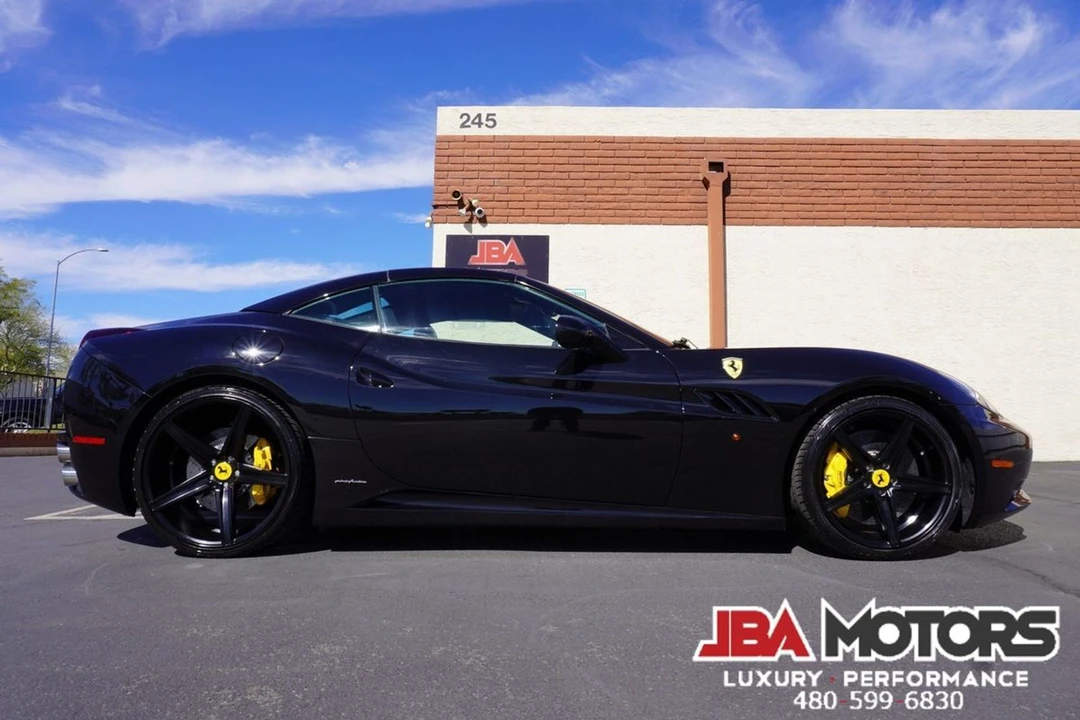 2010 Ferrari California - Image 7 of 12