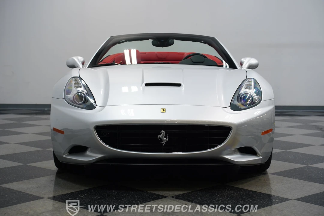 2010 Ferrari California - Image 16 of 31