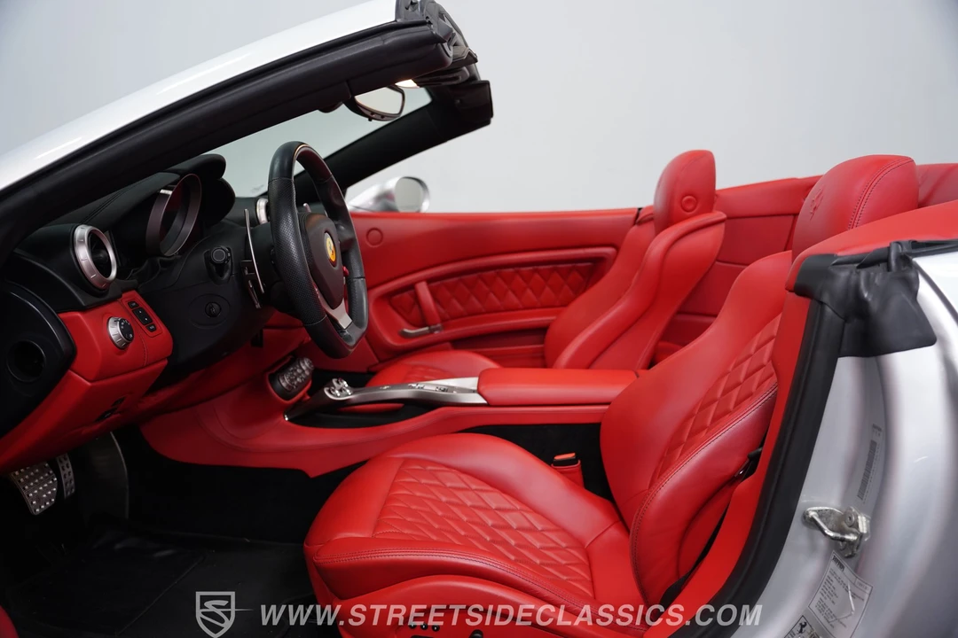 2010 Ferrari California - Image 24 of 31