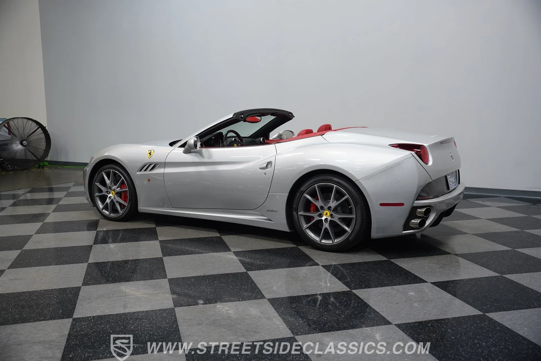 2010 Ferrari California - Image 8 of 31