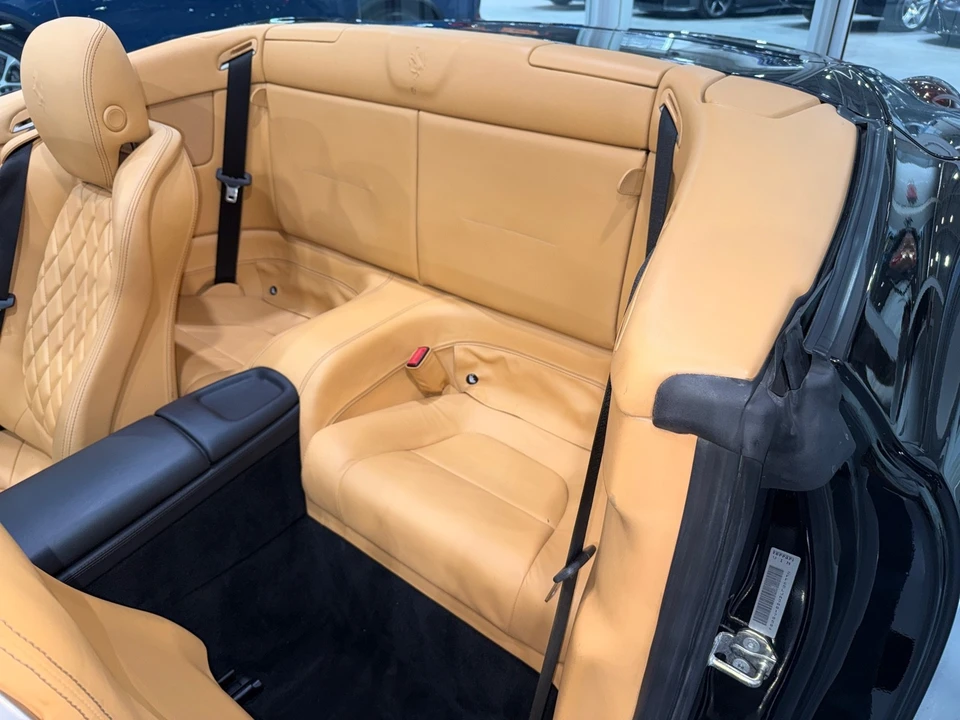 2010 Ferrari California - Image 14 of 31