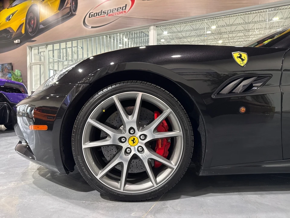 2010 Ferrari California - Image 21 of 31