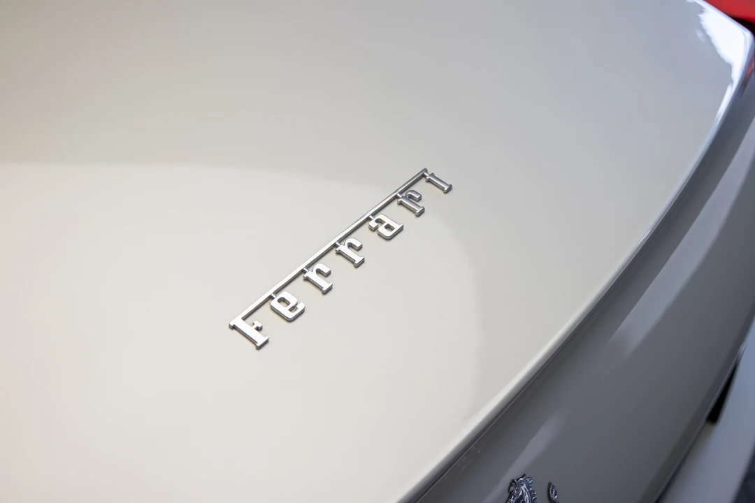 2010 Ferrari California - Image 16 of 31