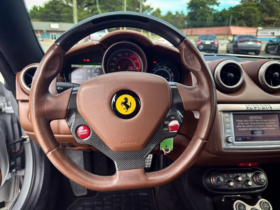 2010 Ferrari California - Image 13 of 20