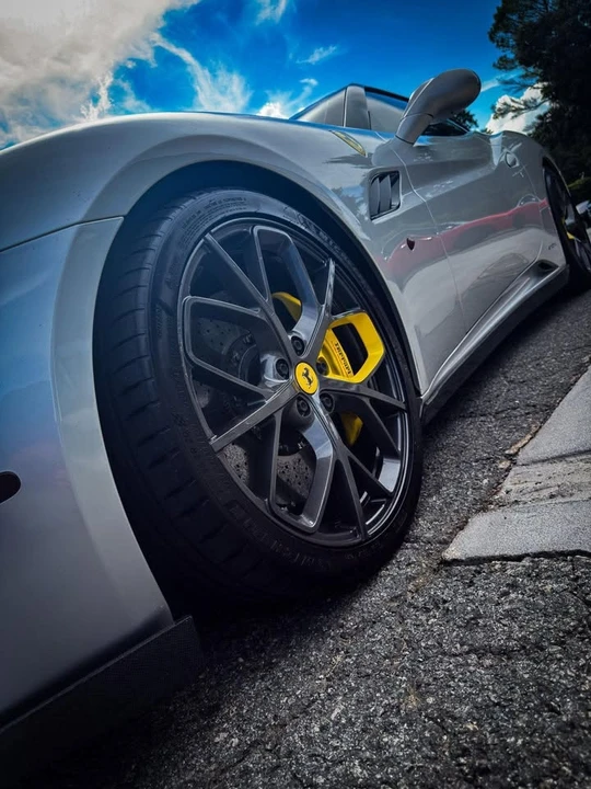 2010 Ferrari California - Image 12 of 20