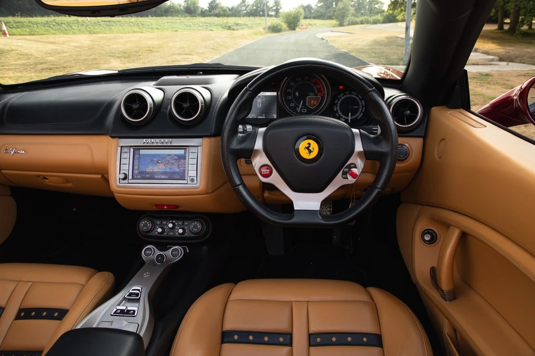 2010 Ferrari California - Image 6 of 30